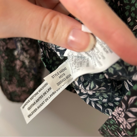 J. Crew x Liberty Fabric Ruffle Sleeve Blouse in Mixed Franklyn® Floral - Picture 6 of 8